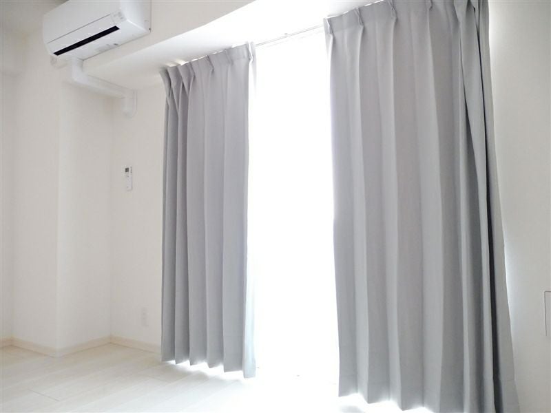 既製 カーテン レースセット　「ビビットGY」　遮光　幅100cmｘ丈205cm(4枚入り)のイメージ画像01